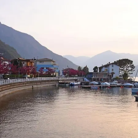 Ines Tra E Montagna - D'iseo Apartman